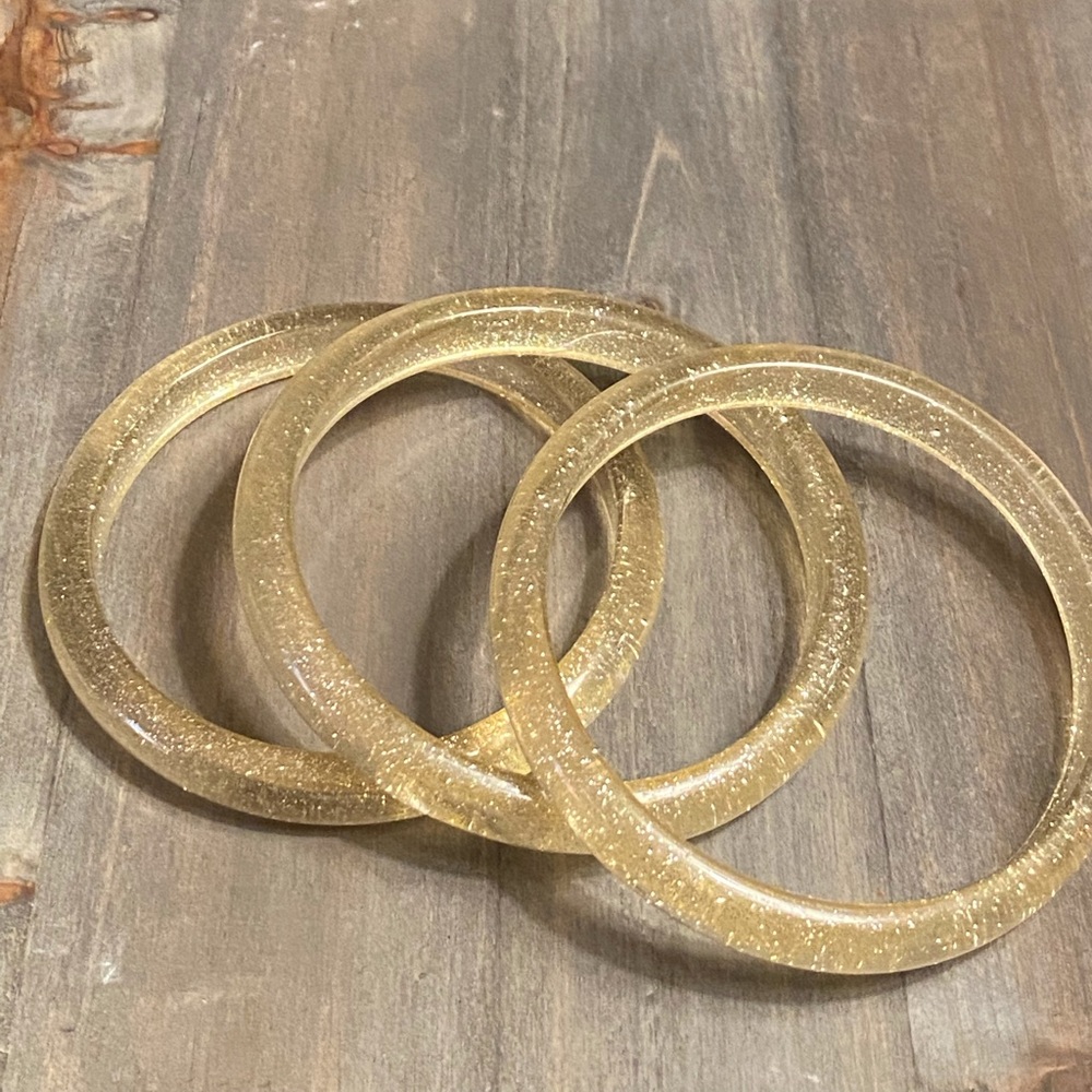 Set of 2 clear bangle with gold glitter